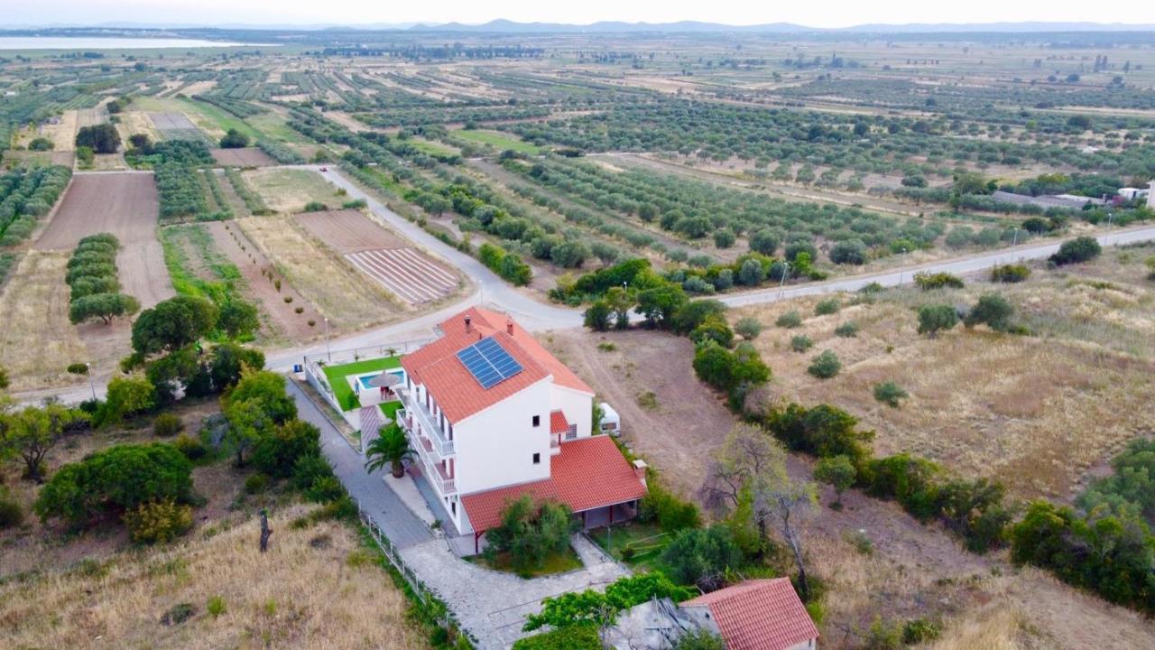 Apartmani Viktorija Vrana  Kültér fotó